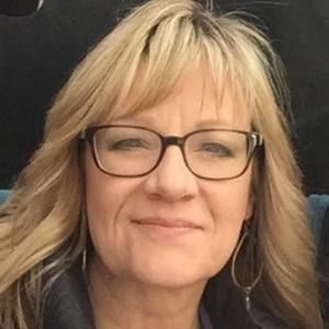 Meet your Posher, Shari